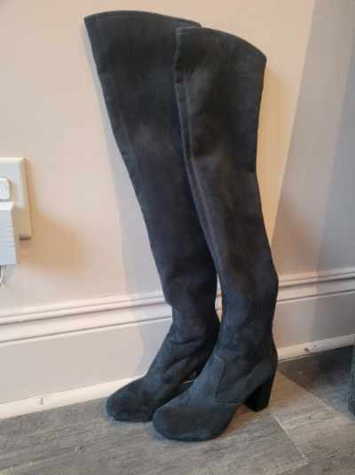 Over the Knee suede boot