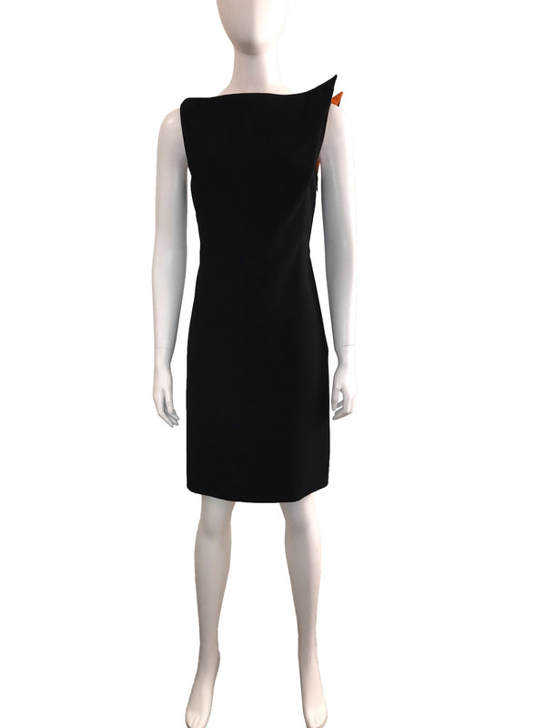 Sleeveless Dress with 1-sided Peak Shoulder
